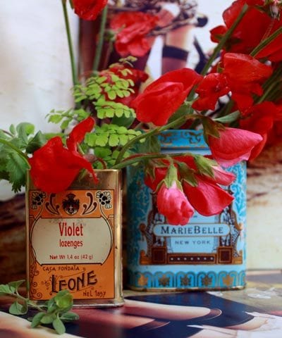 Sweet Pea Vintage Tin Centerpieces thumbnail