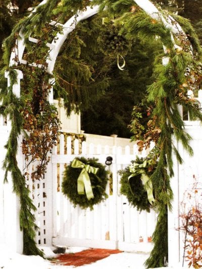 Green and Silver Holiday Decor thumbnail