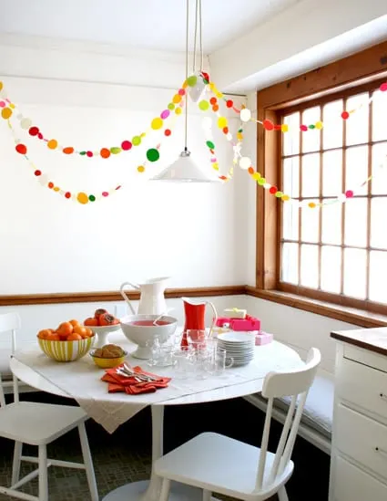 diy-felt-party-garland-the-purl-bee diy-felt-party-garland-the-purl-bee