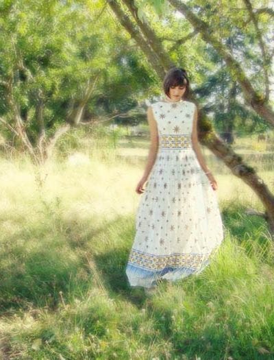 Patterned Vintage Wedding Dress thumbnail
