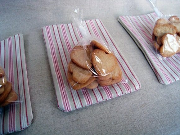 valentines-day-cookie-bundles