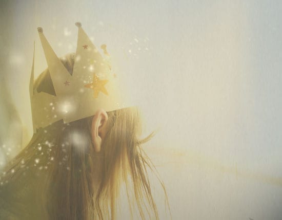 sparkling-crown-art-photo