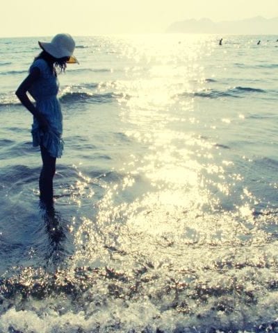 Friday Link Love thumbnail