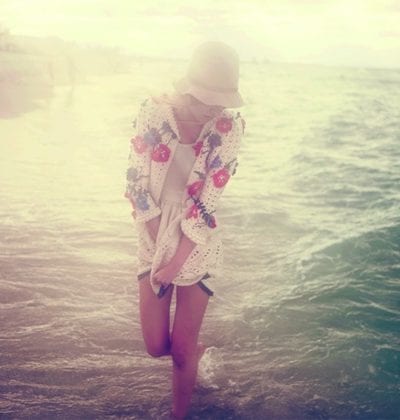 Friday Link Love thumbnail