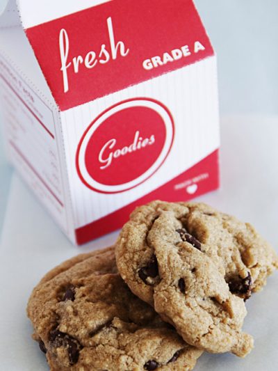 Milk + Cookie Favor Printables thumbnail