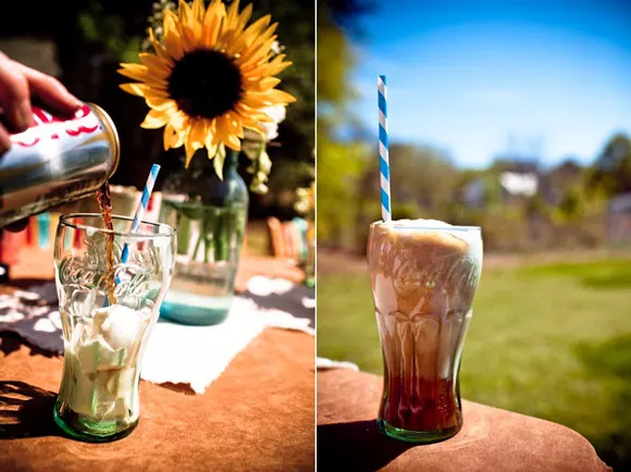 country-fair-wedding-root-beer-floats