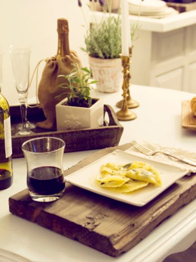 Rustic Dinner Party Inspiration thumbnail