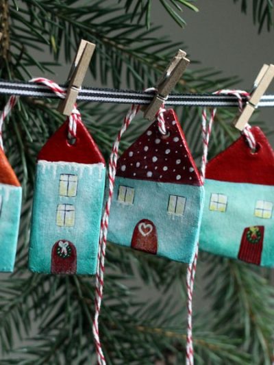 Loving Handmade Holiday Decor thumbnail