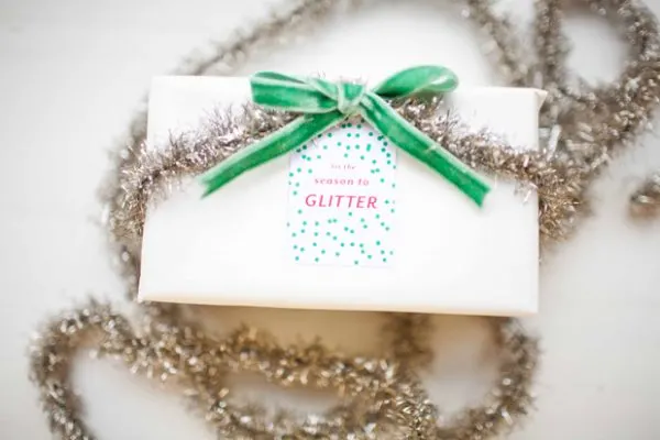 garland-gift-wrap