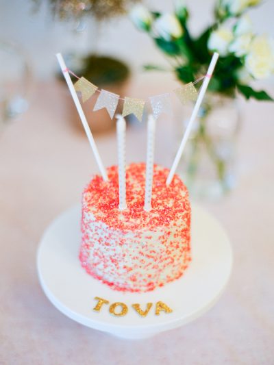 A Glittery Second Birthday Party thumbnail