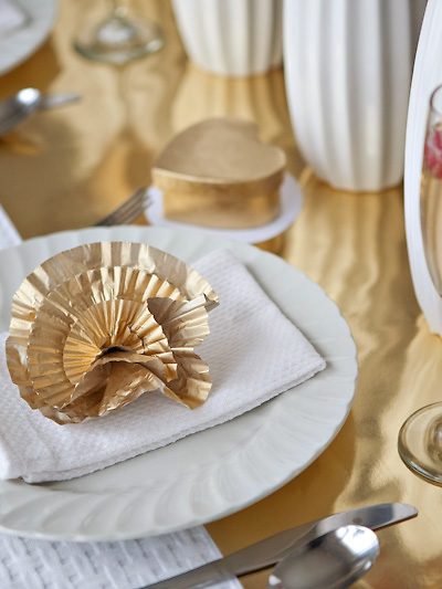 Gold Glam for Valentines Day thumbnail