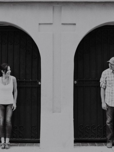 A Pretty Phoenix Engagement Shoot thumbnail