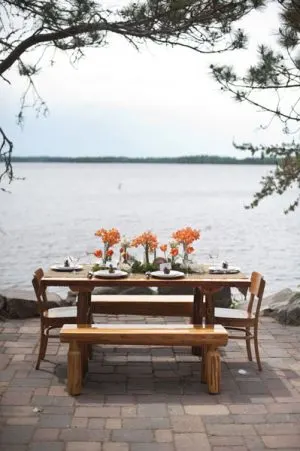 casual-waterfront-wedding