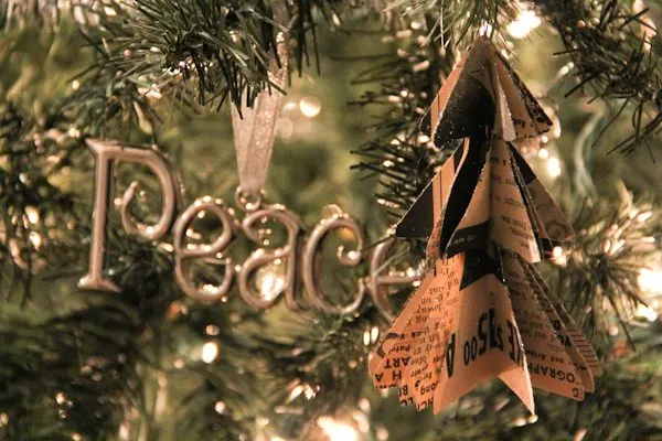 DIY Mini Christmas Tree Paper Ornaments - The Sweetest Occasion