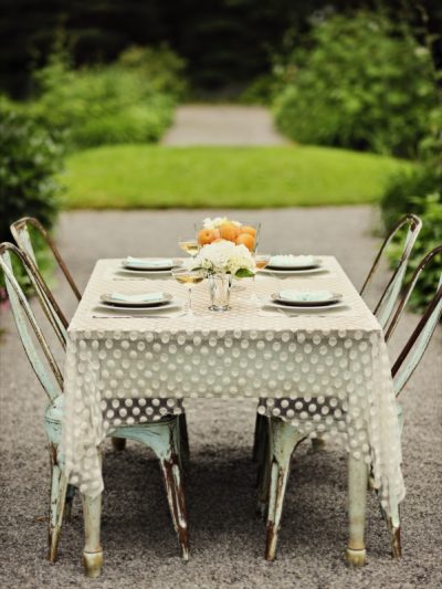 A Secret Garden Inspiration Shoot thumbnail