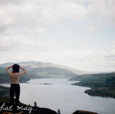 Friday Link Love thumbnail