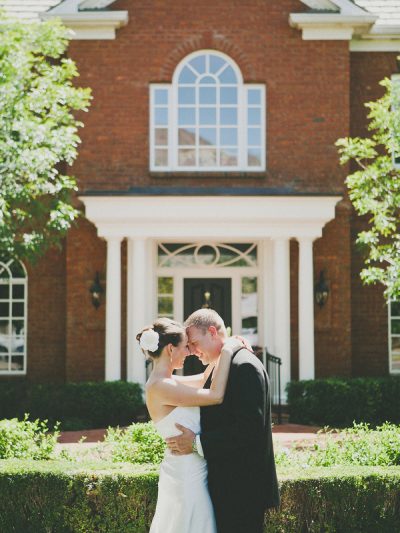 Jessica + Paul: A Beautiful Backyard Wedding thumbnail