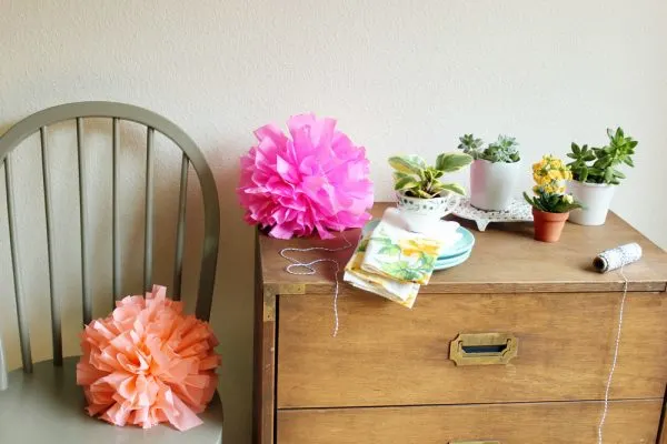 DIY crepe paper poms by Hank + Hunt for The Sweetest Occasion