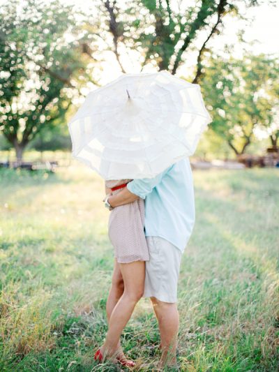Beth + Jeremy: A Vineyard Engagement Shoot thumbnail