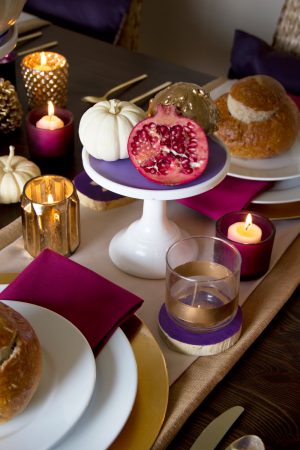 Golden Thanksgiving table setting ideas from Confetti Pop on The Sweetest Occasion