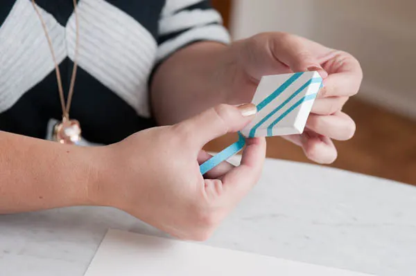 DIY canvas magnets from The Sweetest Occasion