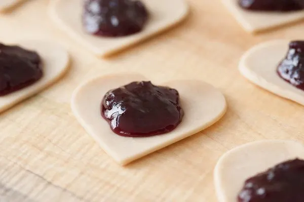 Cherry Jam Heart Pie Pops from The Sweetest Occasion