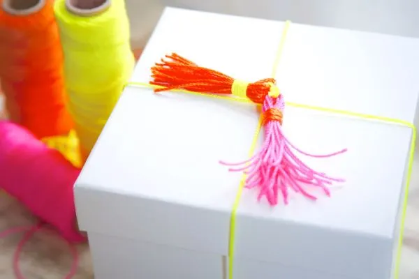 DIY Neon Gift Topper | Henry Happened for The Sweetest Occasion