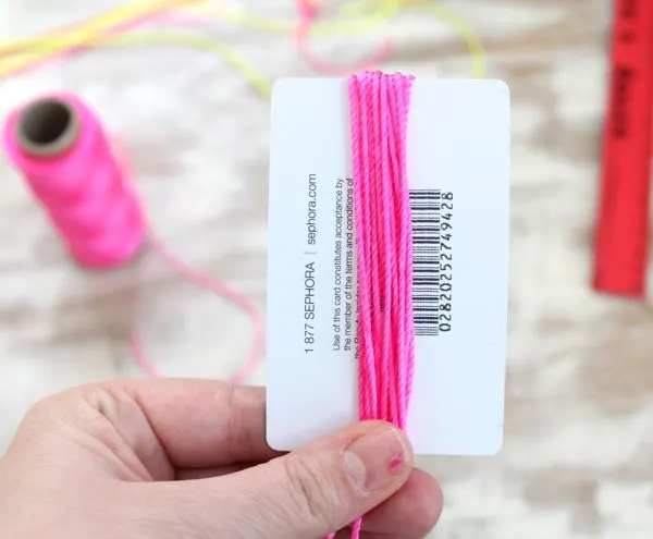 How to make a neon tassel | The Sweetest Occasion