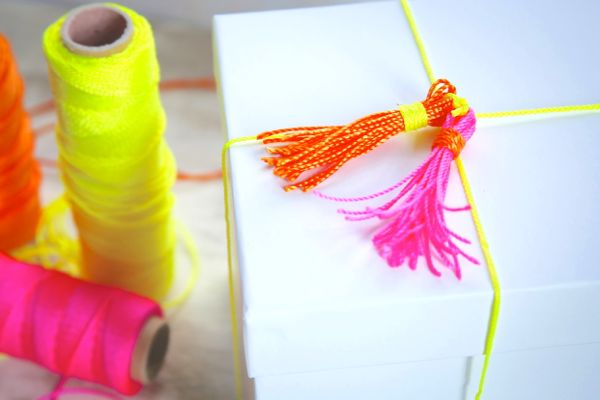 DIY Neon Gift Topper | Henry Happened for The Sweetest Occasion