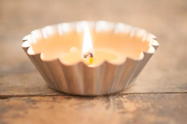 DIY Beeswax Candles