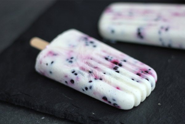 Vanilla Bean Blackberry Pops Vanilla Bean Blackberry Pops