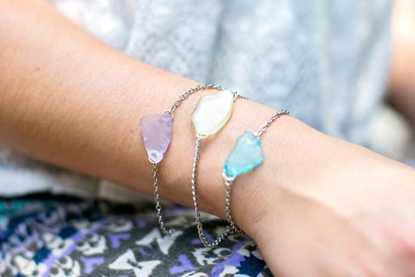 DIY Sea Glass Bracelet | The Sweetest Occasion