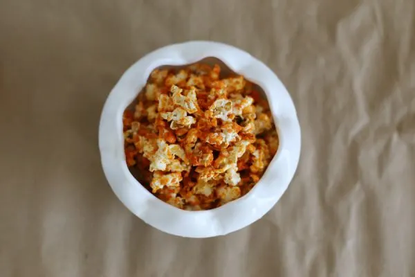 Sriracha Popcorn