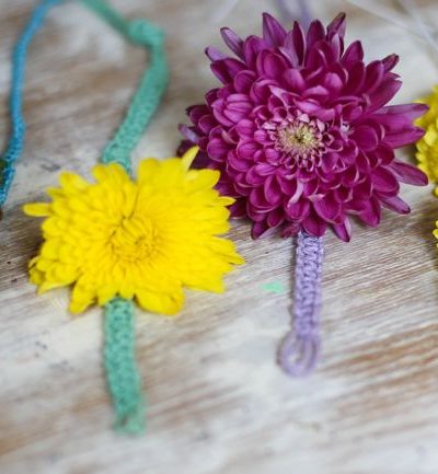 DIY Fresh Flower Macrame Bracelet thumbnail