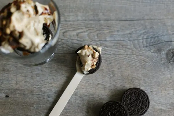 No-Bake Oreo Peanut Butter Cake