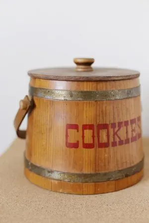 Prop Shopping - A Vintage Cookie Bucket | The Sweetest Occasion