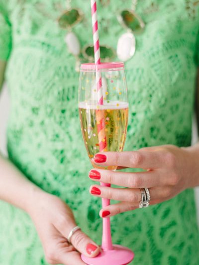 Summer Inspiration: Plan A Party for the Ladies thumbnail