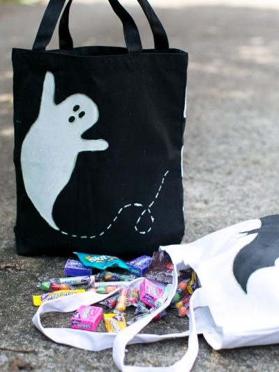 DIY Glow in the Dark Trick or Treat Bags thumbnail