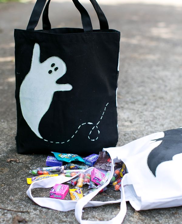  DIY Personalized Halloween Stencil Tote Bag- White