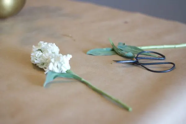 DIY Halloween Bouquet