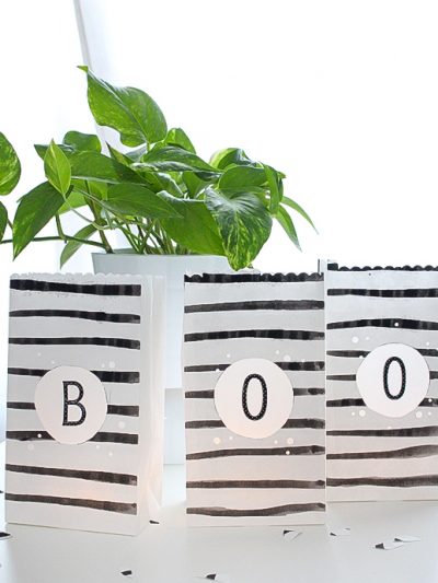 10 Black + White Halloween Ideas thumbnail