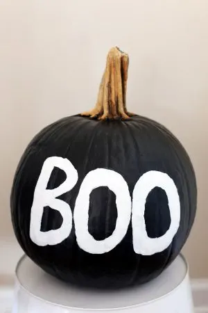DIY Spooky Painted Pumpkin