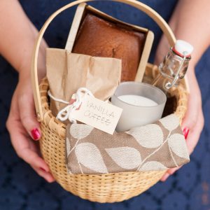 DIY Holiday Hostess Gift Basket thumbnail