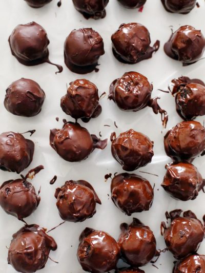 Minty OREO Cookie Balls thumbnail