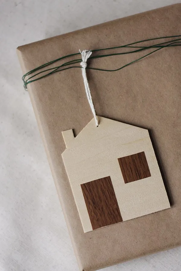 DIY Wooden Gift Tags