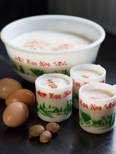 Christmas Egg Nog + Linzer Cookies thumbnail