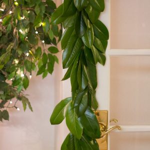 DIY Magnolia Leaf Garland thumbnail