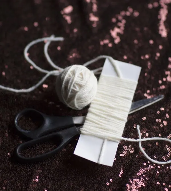 DIY Pom Pom Gift Wrap