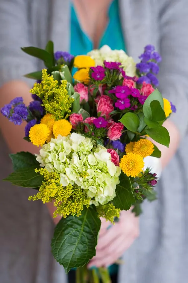 DIY Mini Valentines Day Bouquets