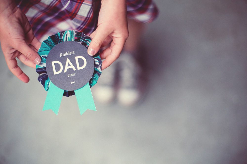 Printable Father's Day Card and Badge from @cydconverse